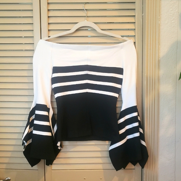 🌱 Rosetta Getty Off the Shoulder Crop Top Black White Stripe Sz 0/XS - Picture 6 of 9